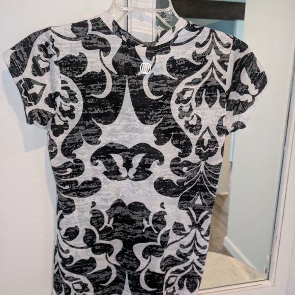 Cute Cotton Top - Picture 6 of 6